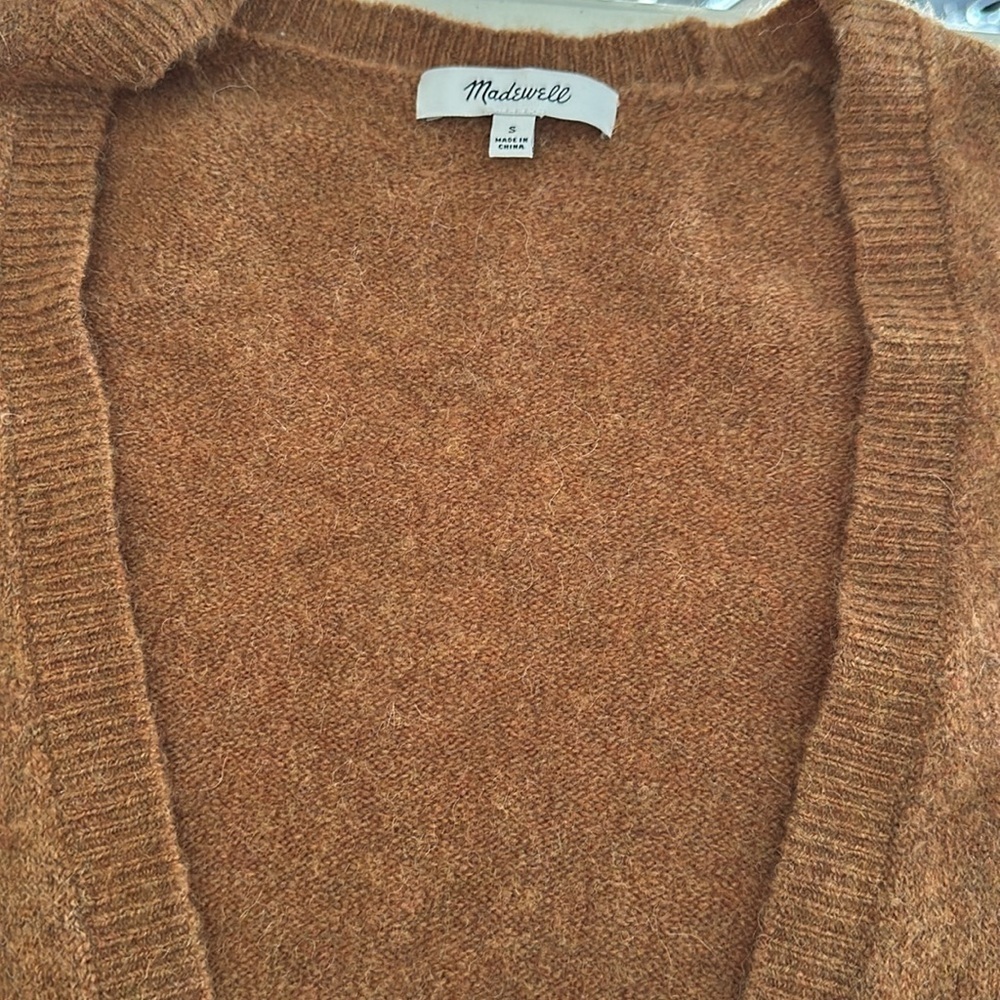 Madewell - Picture 3 of 5